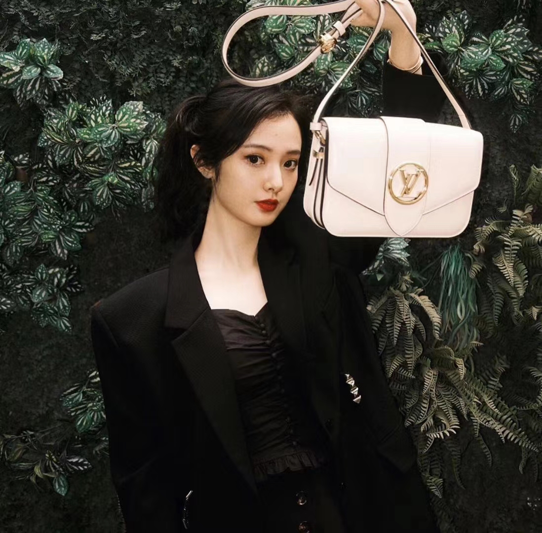 听说你最近又想买包了?值得入手的都在这里了