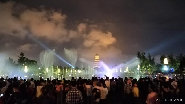 西安事变张学良公馆游玩攻略,张学良西安纪念馆附近有啥玩的