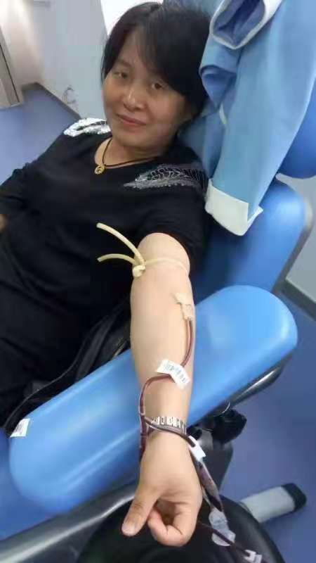 熊猫血妈妈意外怀孕,熊猫血女孩献血