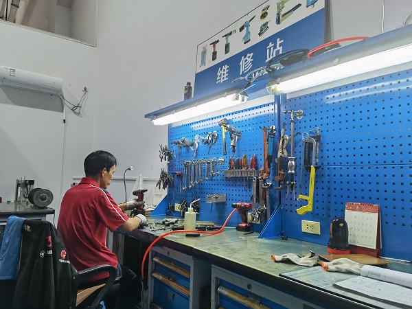 铆钉松动了怎样维修,铆钉枪常见故障与处理方法