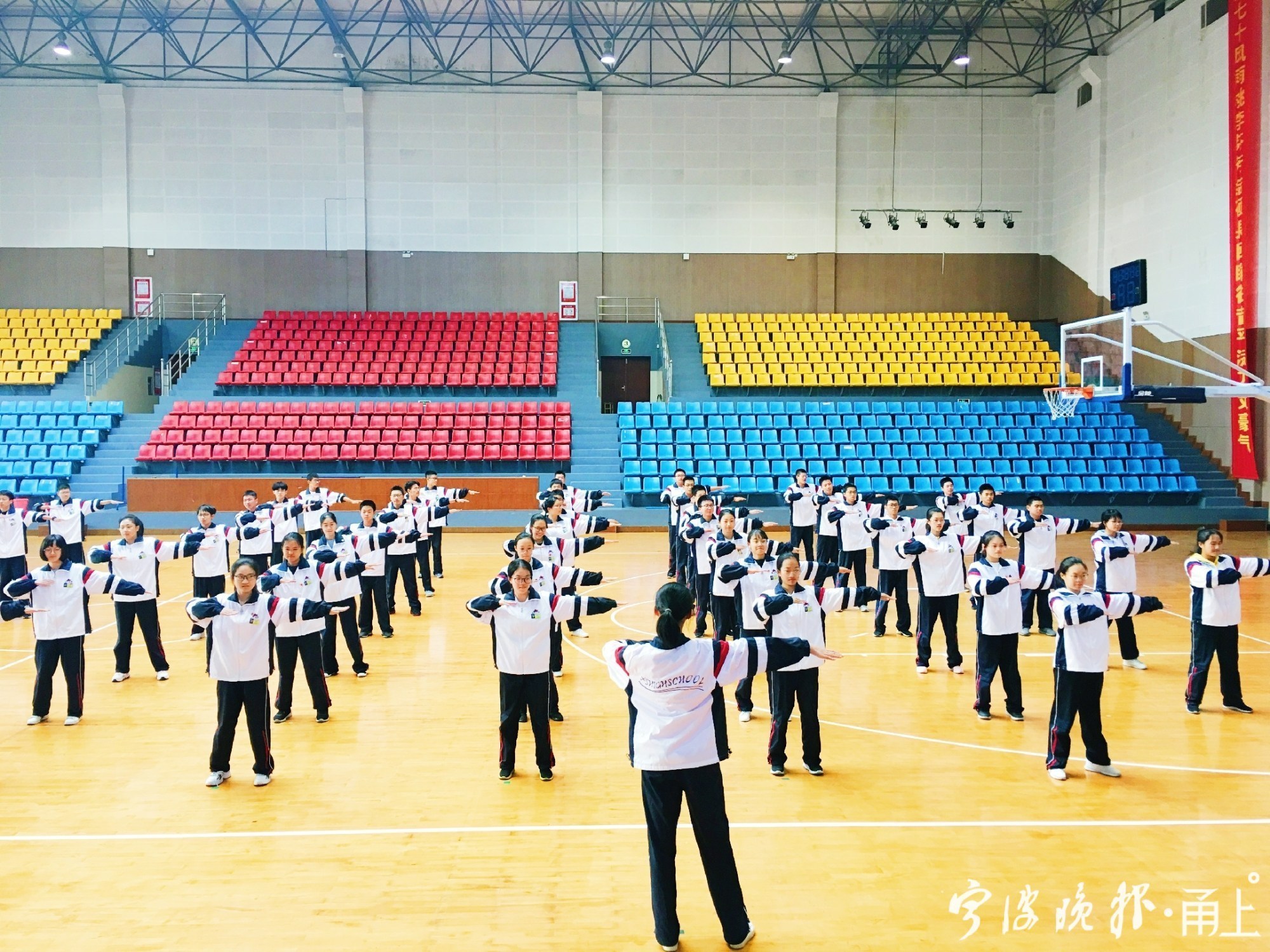 既是学霸又是校草,既是校霸又是学霸还是校草