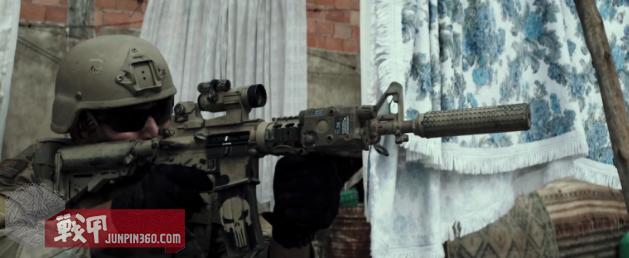 向克里斯凯尔致敬美国传奇狙击手,美国狙击手克里斯凯尔身高