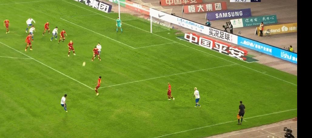 山东鲁能争议进球,鲁能争议点球分析