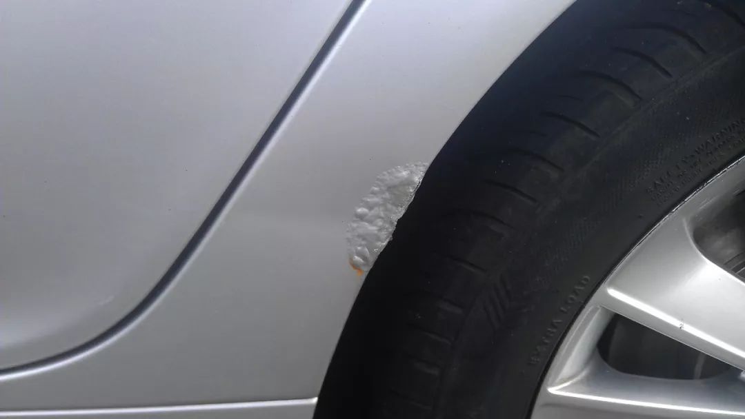 4s店喷的漆是原厂漆吗,4s店喷的是烤漆吗