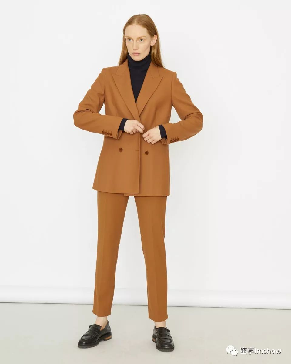 梅根王妃经典服装品牌,梅根王妃连衣裙品牌