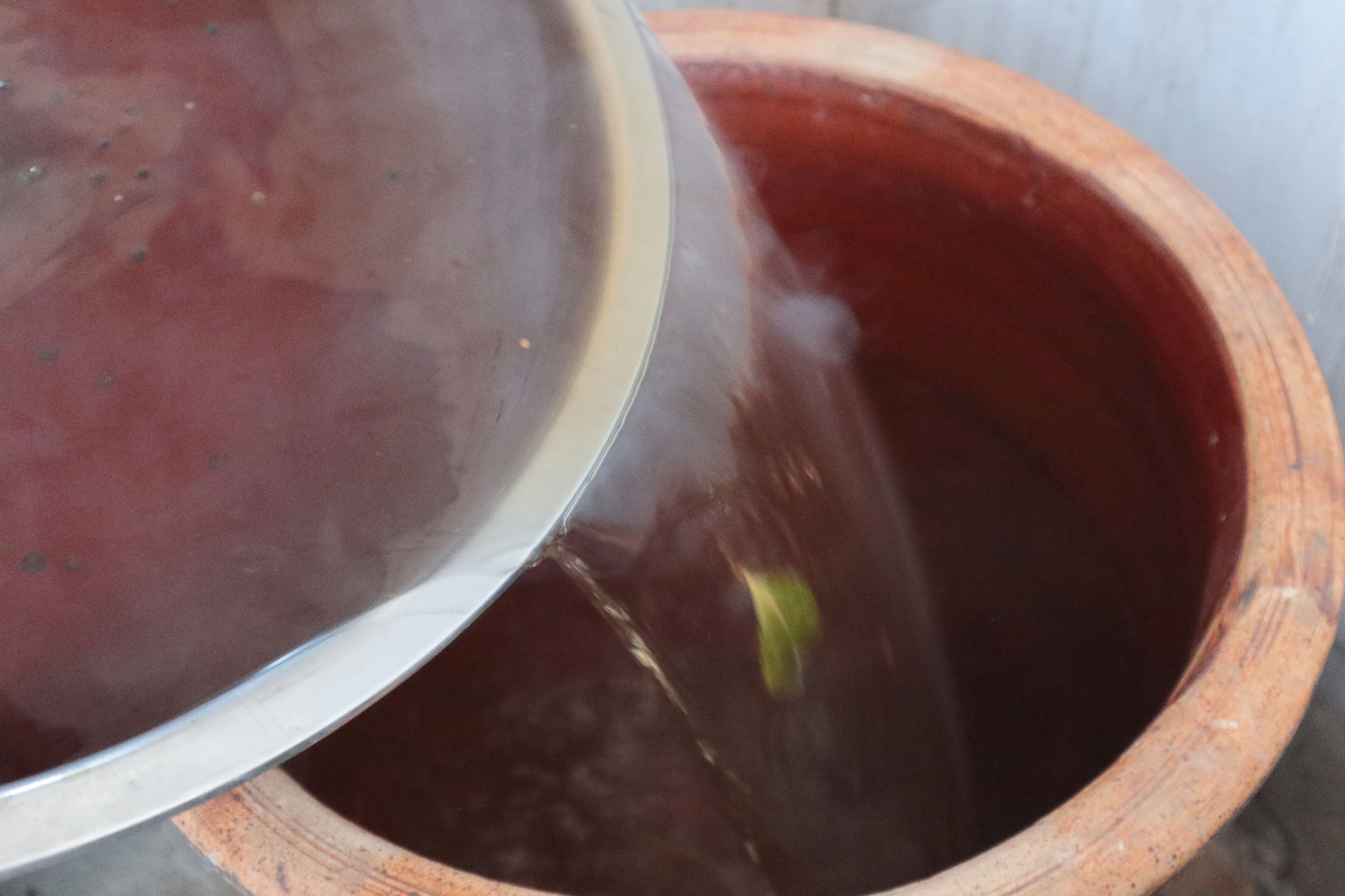 八十岁老人腌鸭蛋配方,80岁姥姥和外甥腌鸡蛋