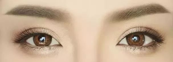 如何看美瞳线是否留色,怎么判断美瞳线是否结痂了