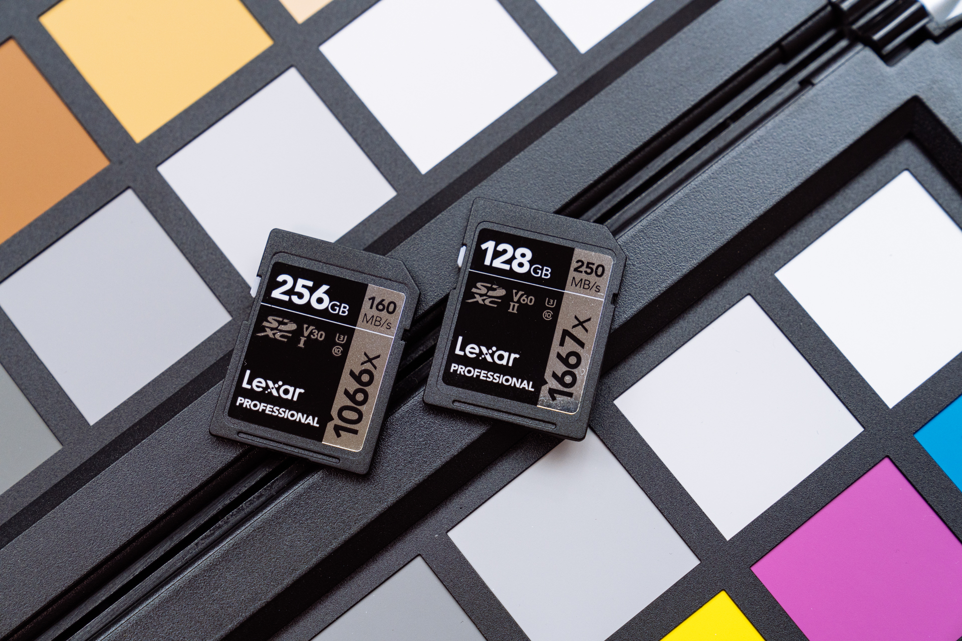 uhs-iisd卡满足摄影师进阶需求,如何选择相机存储卡uhs1和uhs2