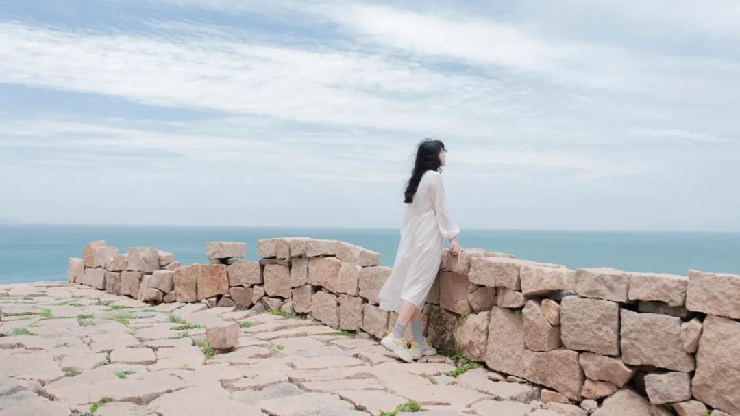 世界上没有真正的感同身受下一句,这世界上从来没有感同身受这回事