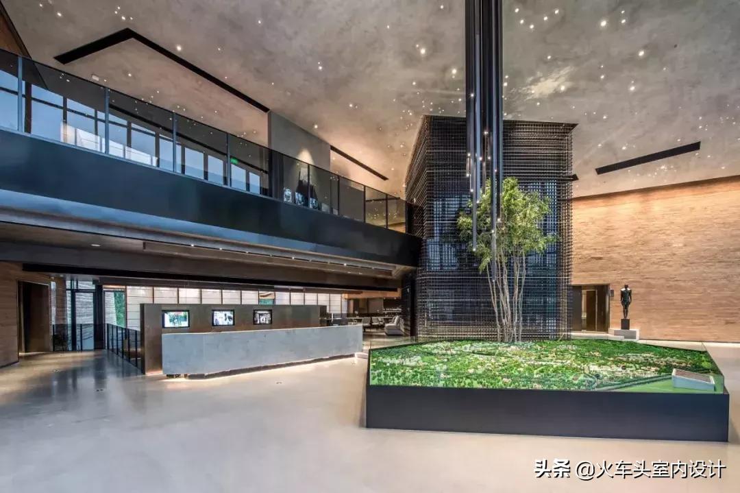 仿古夯土墙效果图大全,现代夯土墙建造的别墅