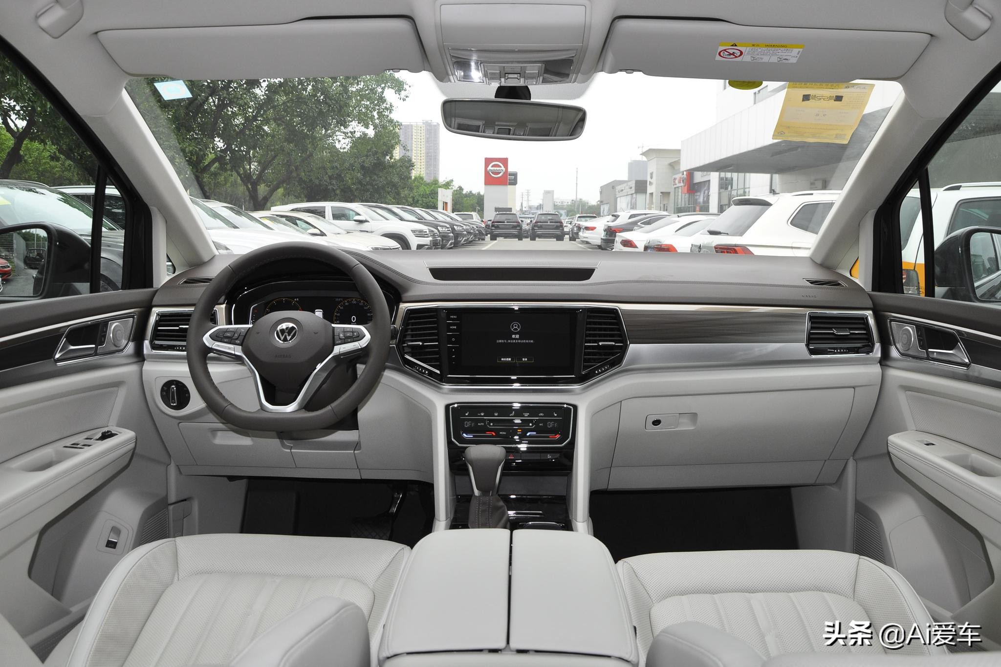 大众七座mpv威然多少钱,上汽大众七座MPV威然