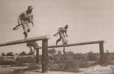 二十三兵团,绥远起义部队组成,缩编为69军后董其武是正兵团级军长,毛主席鼓励“当军长好”