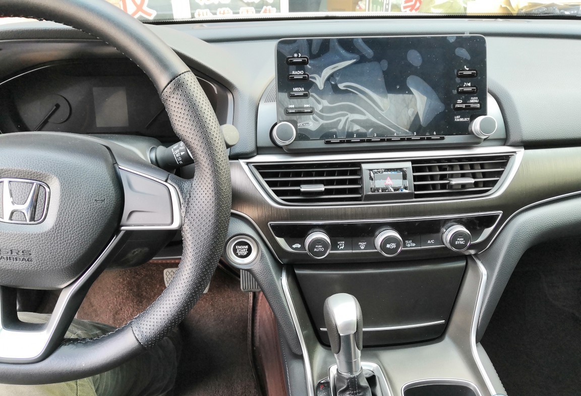 十代雅阁升级中控360全景影像,最合适十代雅阁的中控屏幕