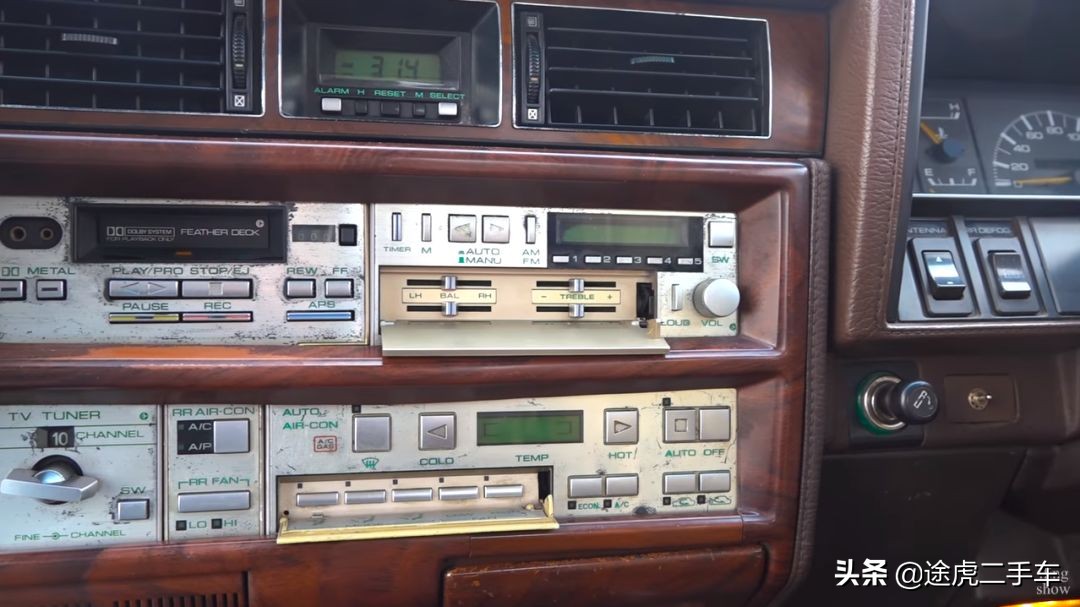 日产公爵好还是大众迈腾好,日产宝马七系