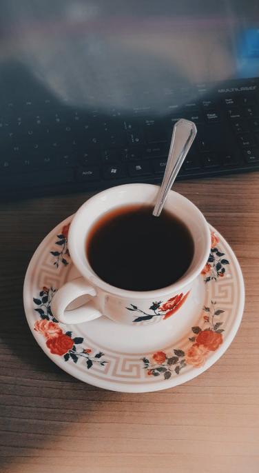 葡萄酒的涩叫什么,葡萄酒的涩来源