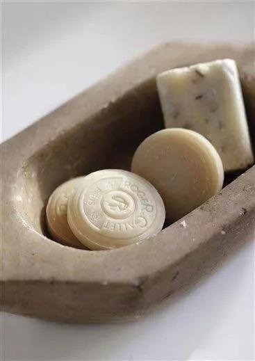 室内香水味道哪种好闻又持久,好闻的香水气味有哪些