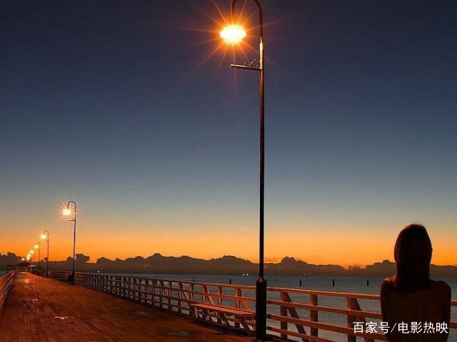 一别两宽各生欢喜余生永不相见,说散就散一颗玻璃心化成两行泪