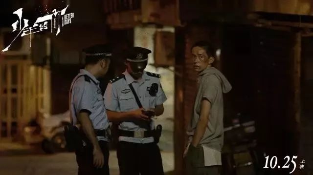 看了三遍才看懂男孩的眼神完整版,看了三遍才看明白男孩子的眼神