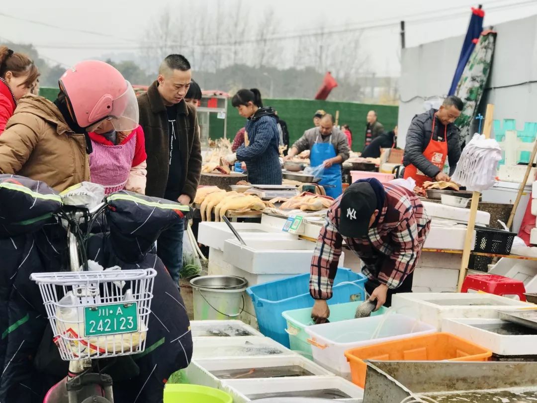 成都土桥露天集市，粗放，生机勃勃