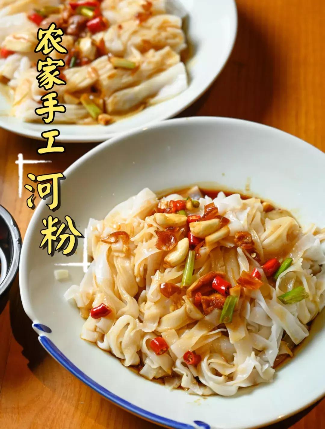 鸡煲界中的LV，澳洲龙虾做配菜，嗦一口就管不住嘴！