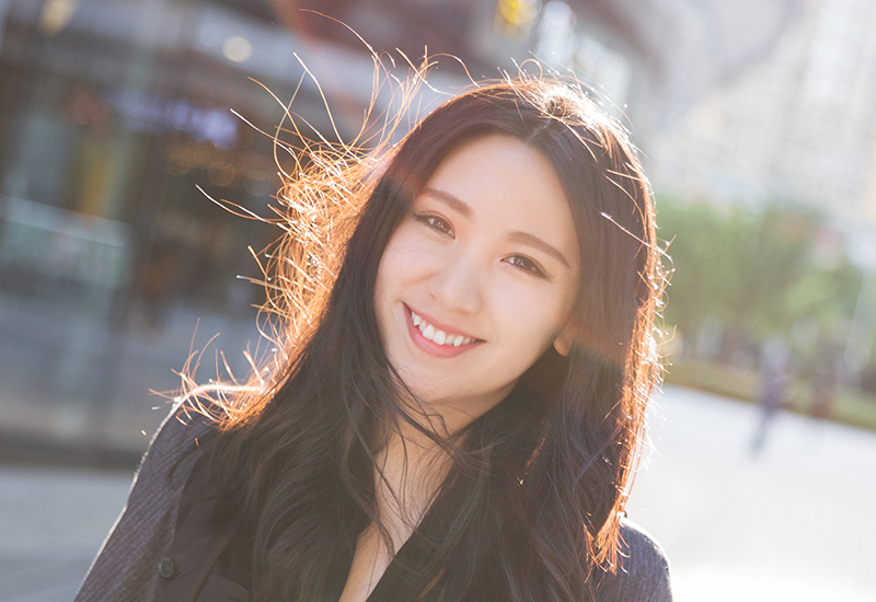 又一90后女富豪崛起!白手起家逆袭圆梦,如今身价近百亿