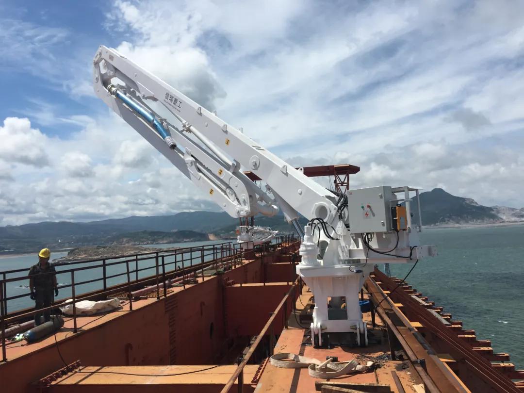 近看在花果山中远看是信瑞重工