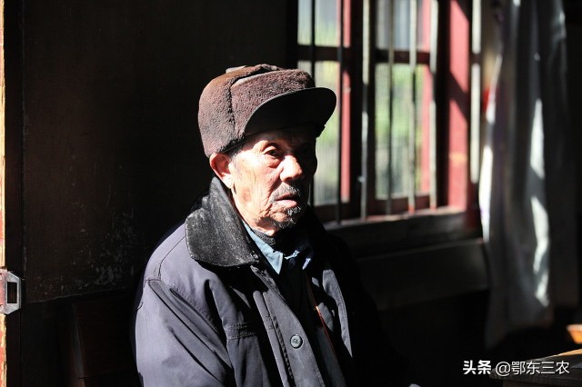 60多岁欠信用社钱无力偿还怎么办,六十岁以上老人欠债没钱还怎么办