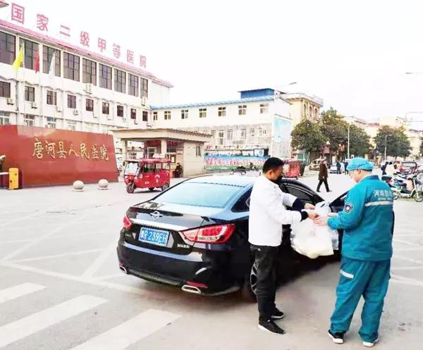 这场战役中最让你感动的人和事,这场战疫中感动的人和事观后感