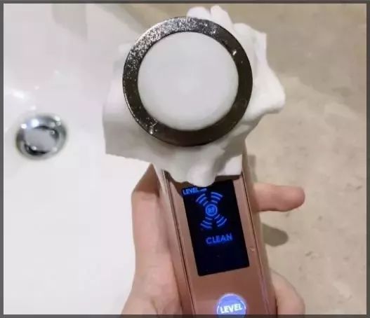 雅萌到底该怎么选,雅萌顶配值得入手吗