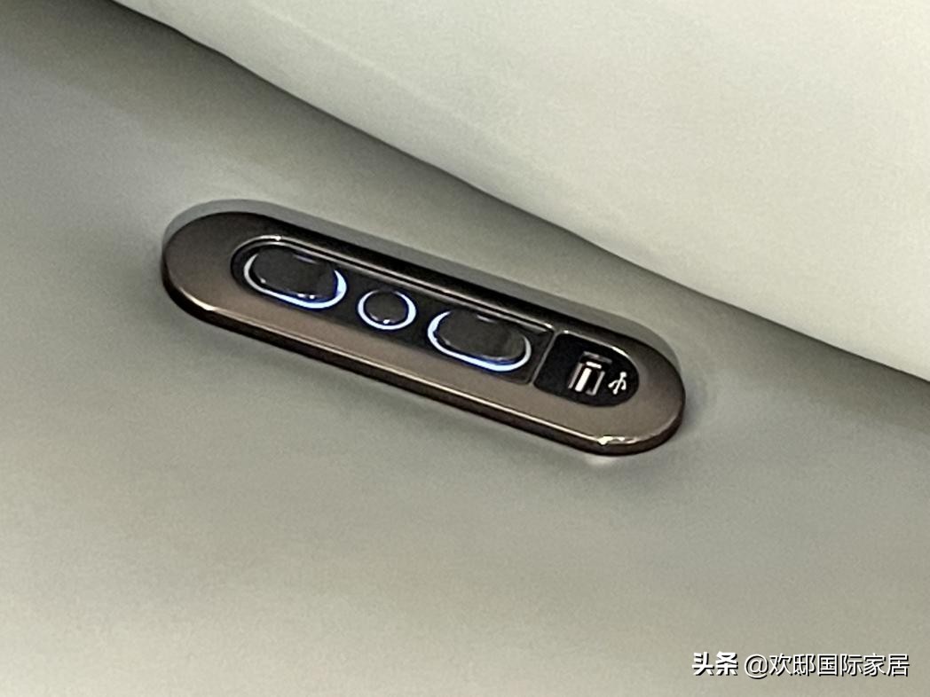 Nikator|只需一款好沙发就能把平凡的日子过成诗