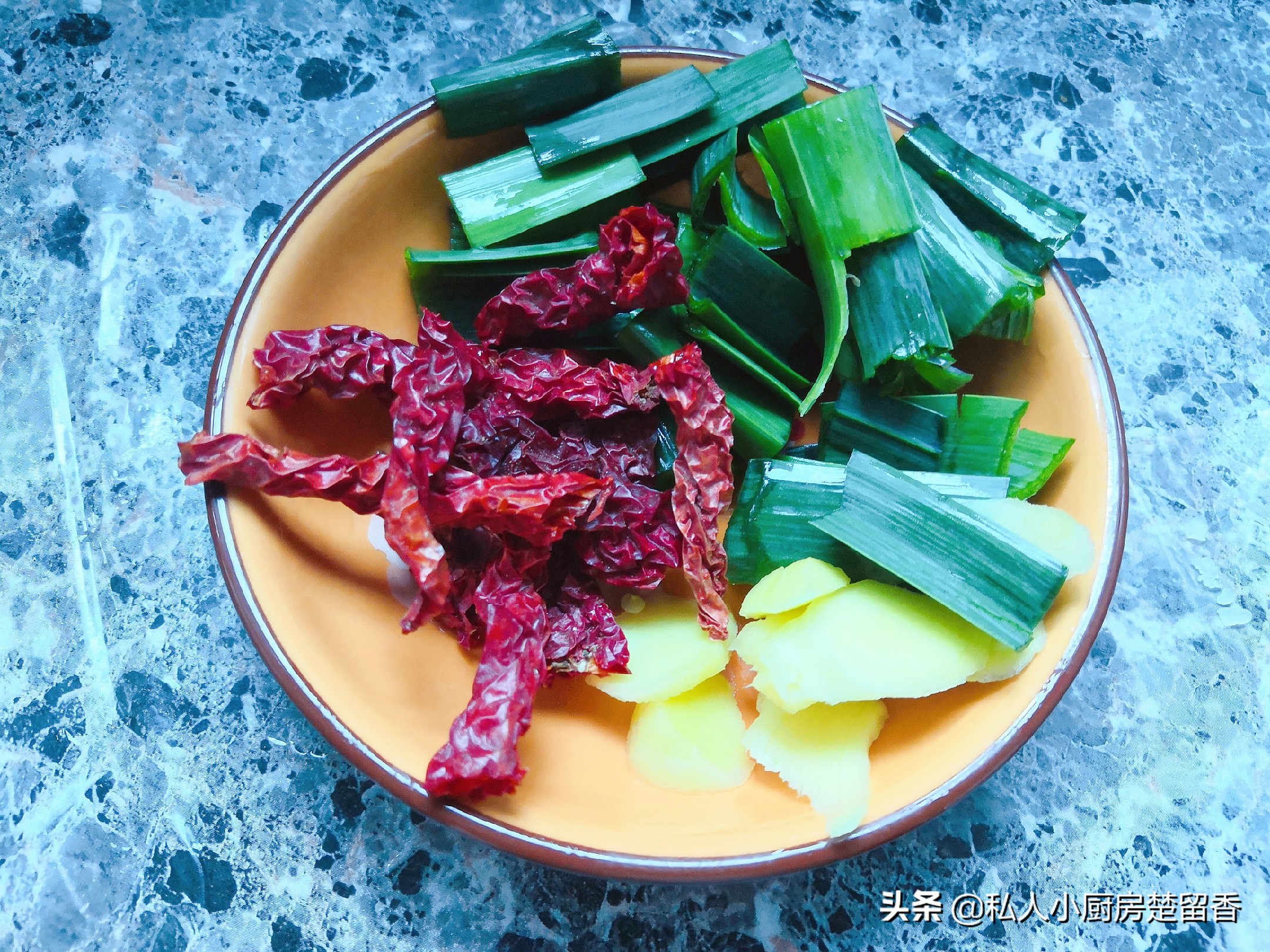 四月身体虚弱，要吃这道菜，提神抗疲劳，孩子高考要多吃