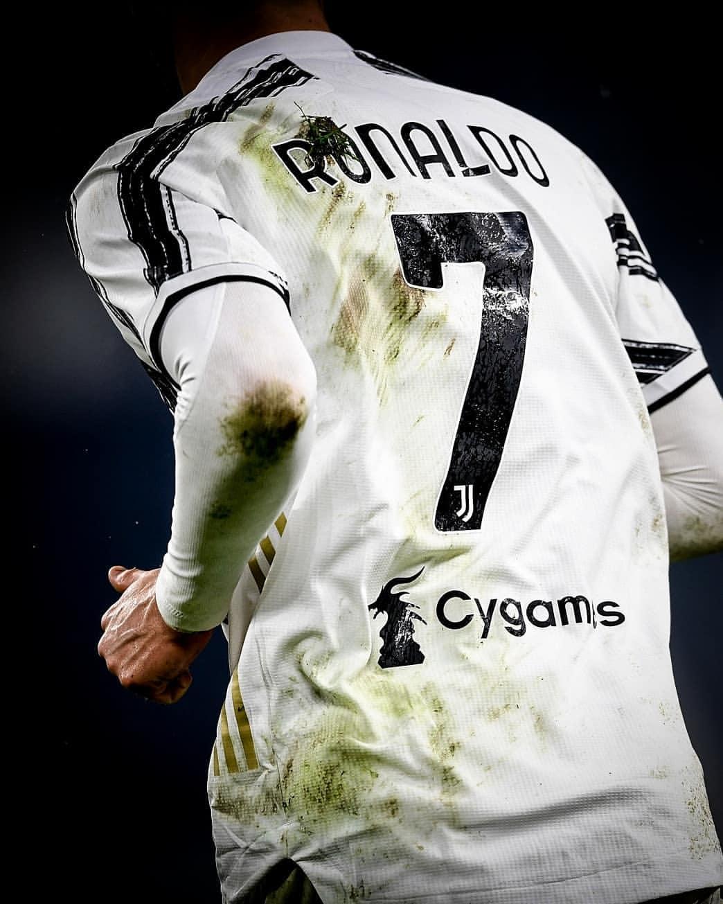 c罗从以前到现在的样子的壁纸,c罗高清壁纸1920x1080