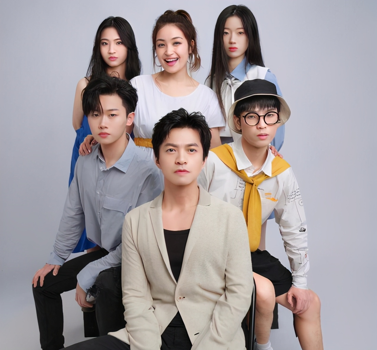 中国好声音送礼狂人李健再出手全是定制款价格全靠猜