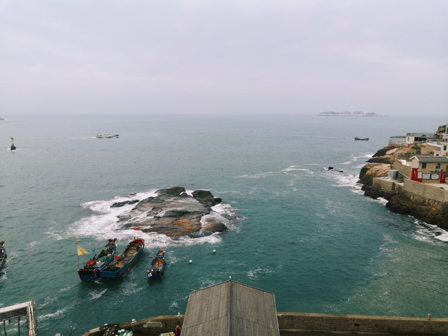 夕阳下美丽的东极岛,东极岛岛屿