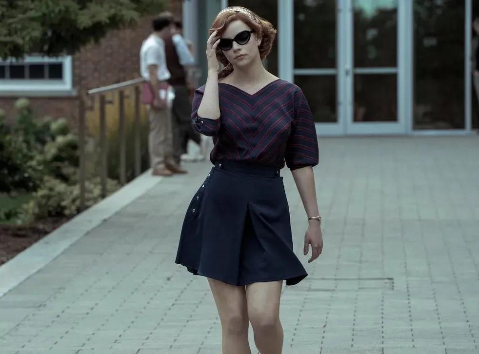 比起《女王的棋局》，女王的衣橱才是经典所在