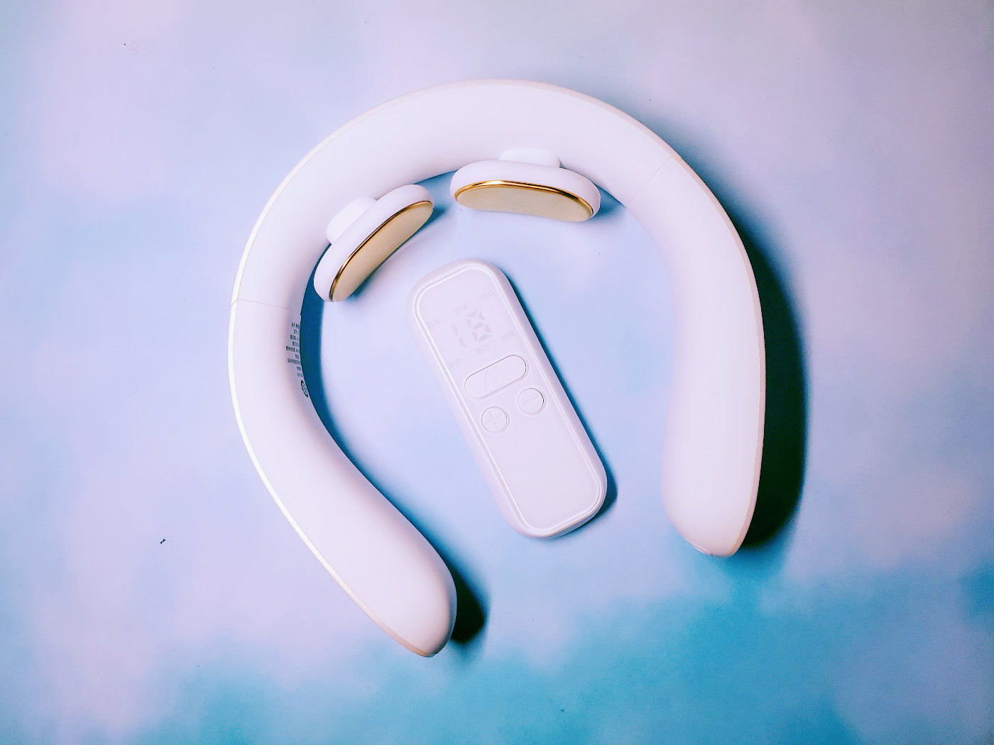 图拉斯脖子按摩仪,u型颈椎按摩仪实测