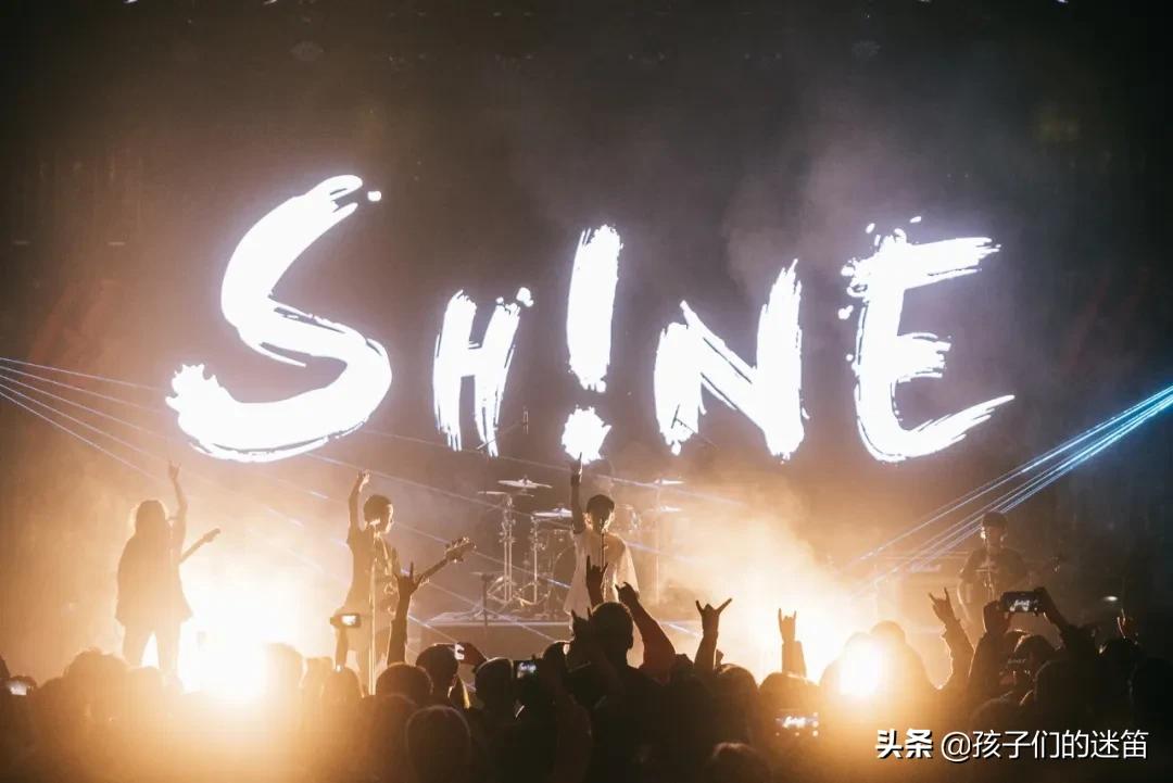 偶像为自己代言是什么感觉,和自己偶像合作是种什么样的体验