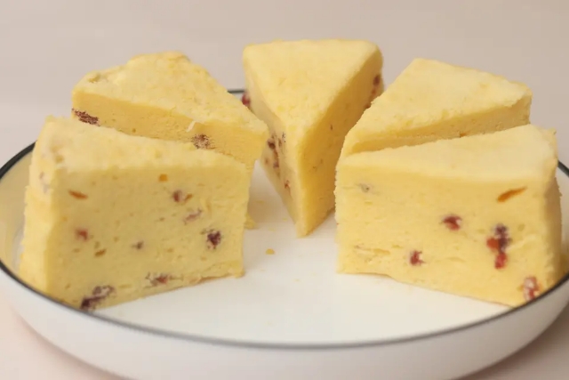 没有烤箱家庭版最简单生日蛋糕,没有烤箱做生日蛋糕的简单做法