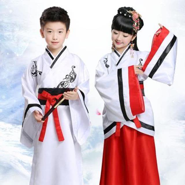 带有汉服元素的校服,汉服校服有什么缺点