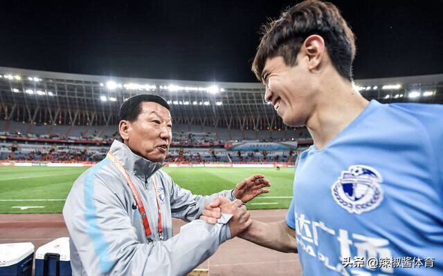 秦升加盟大连一方,一方引援杨善平