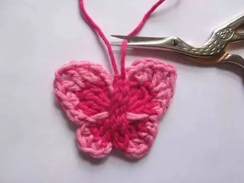 简单蝴蝶的钩织教程,钩针织蝴蝶教程简单易学