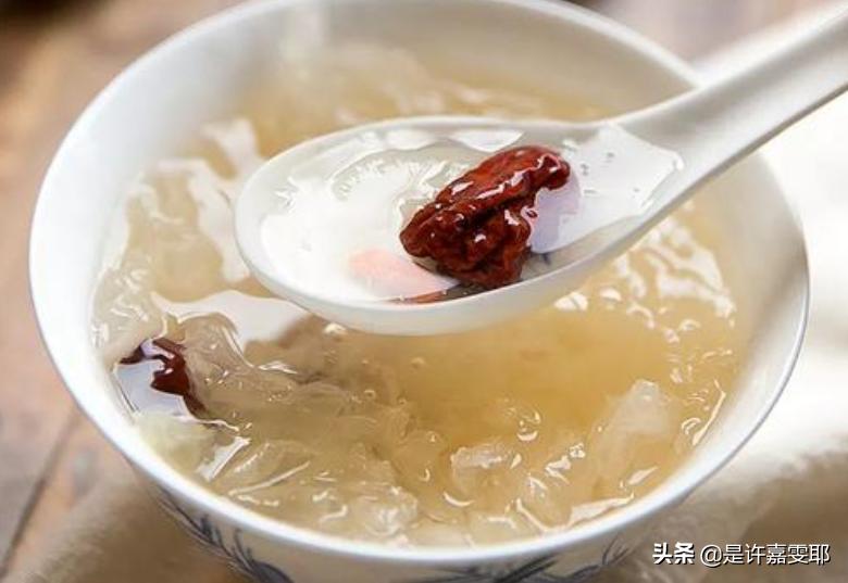 皮肤越抓越黑是怎么回事,皮肤越来越黑越严重