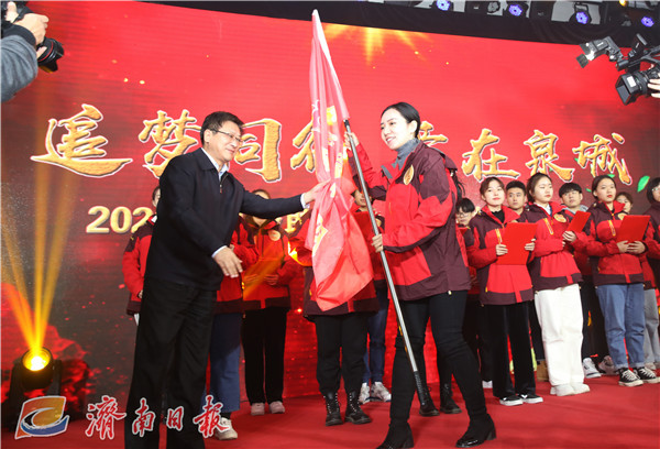 爱在路上公益组织,爱在路上公益活动