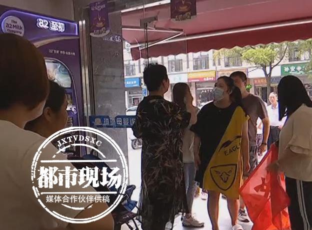 宝宝去母婴店洗澡起了一身疹子,母婴店6个月宝宝洗澡