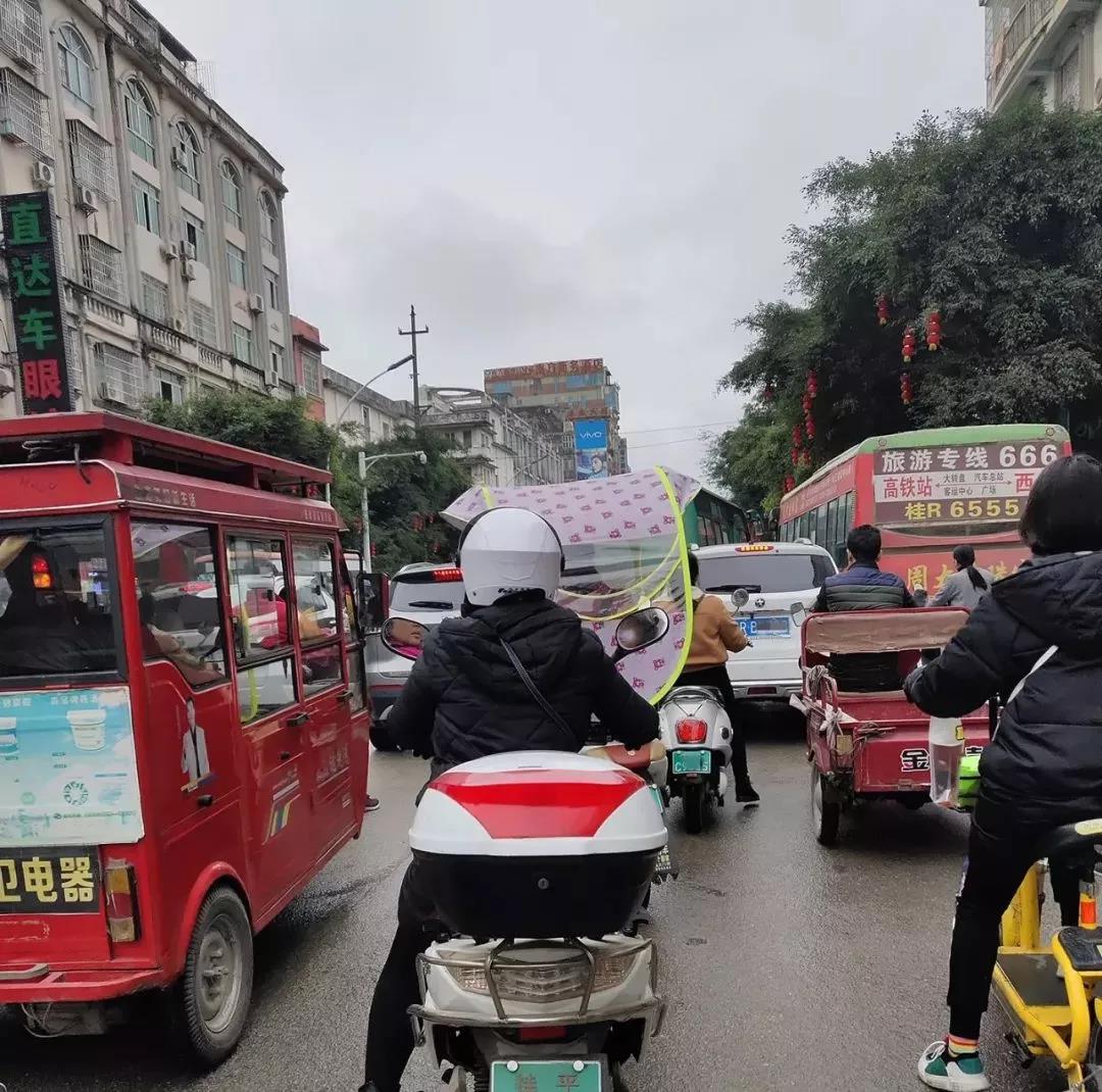 桂平汽车总站搬迁在哪个位置,桂平汽车总站搬到哪了