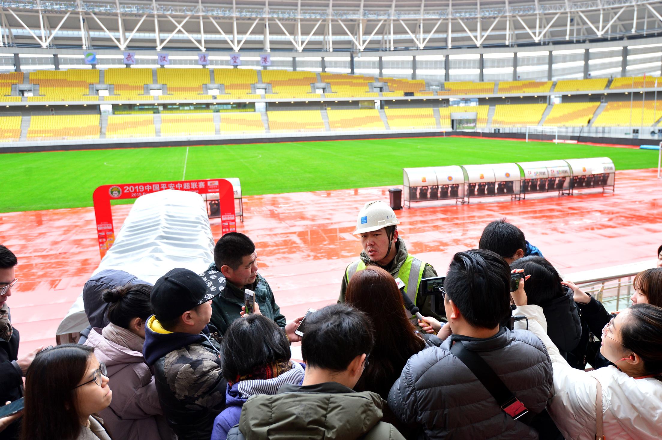 武汉体育中心军运会赛事安排,军运会五环体育场