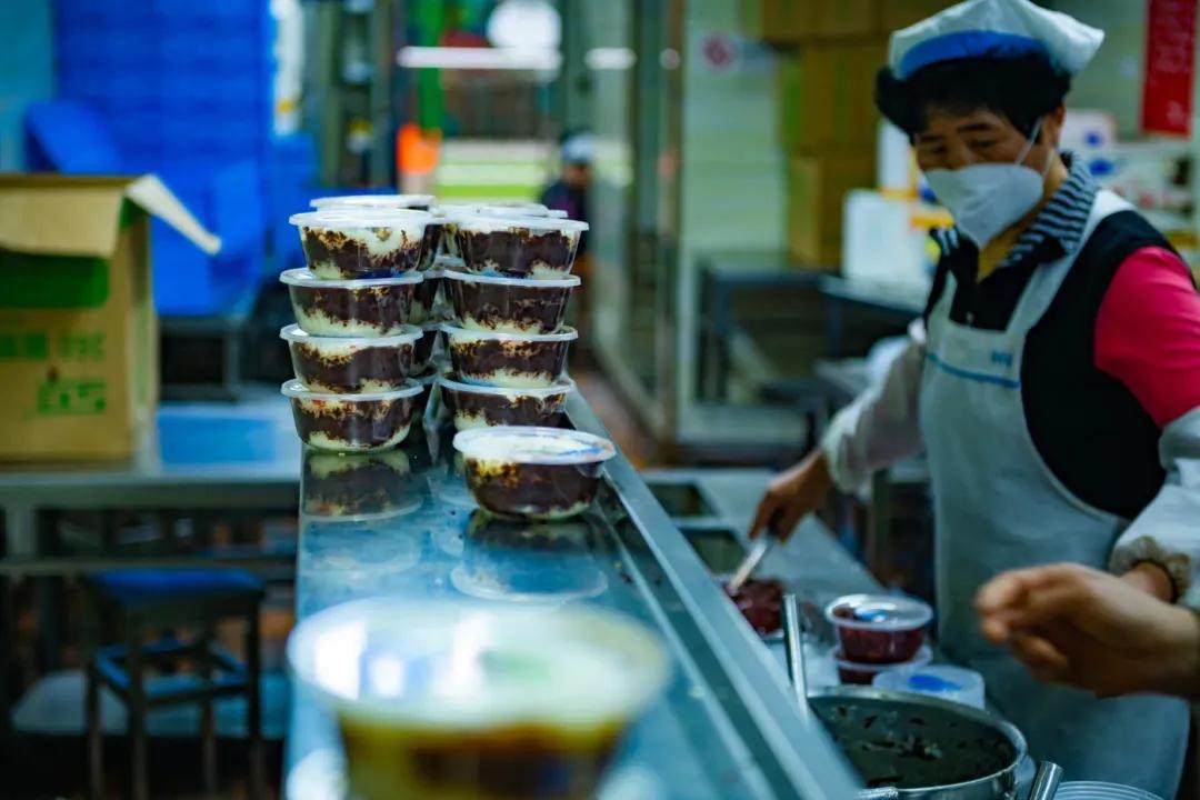 吃在南京的地方,南京美食新街口居民