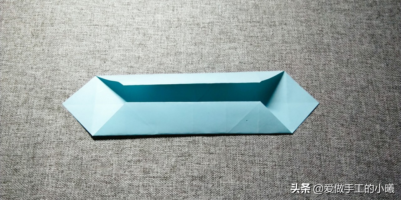 稻草鱼姐姐手工爱心收纳盒,爱心形的收纳盒带折叠盖子