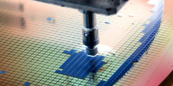 iphone12pro经典设计,iphone12pro乔布斯设计