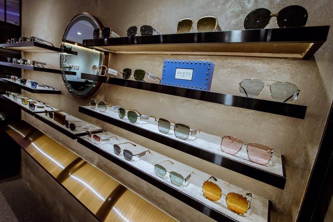 香港目色眼镜北京西城店,黄眼镜品牌